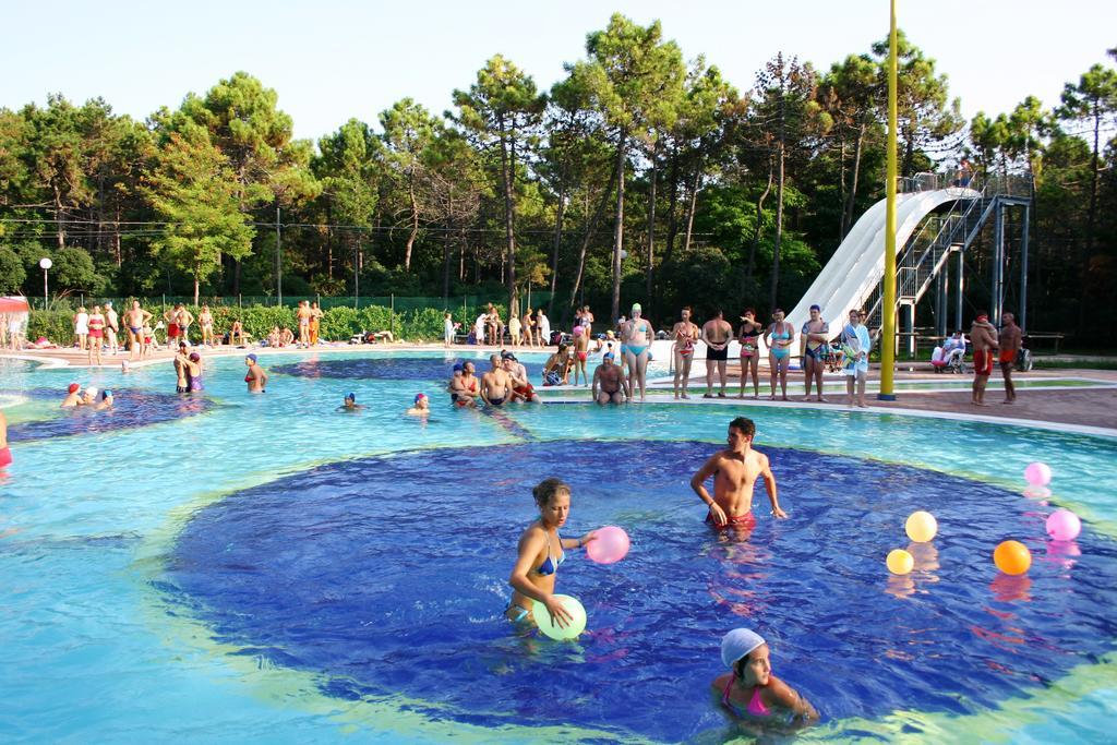 Bella Italia Sport Village Lignano Sabbiadoro Exterior photo